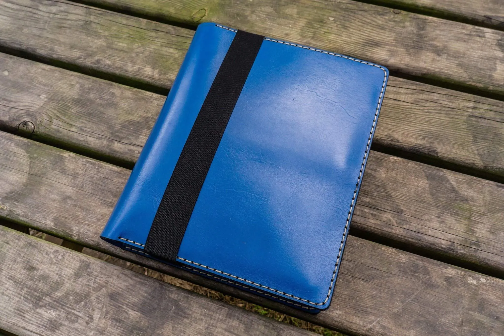 iPad Pro 11 - Pro 10.5 and B5 size Notebook Cover - Blue