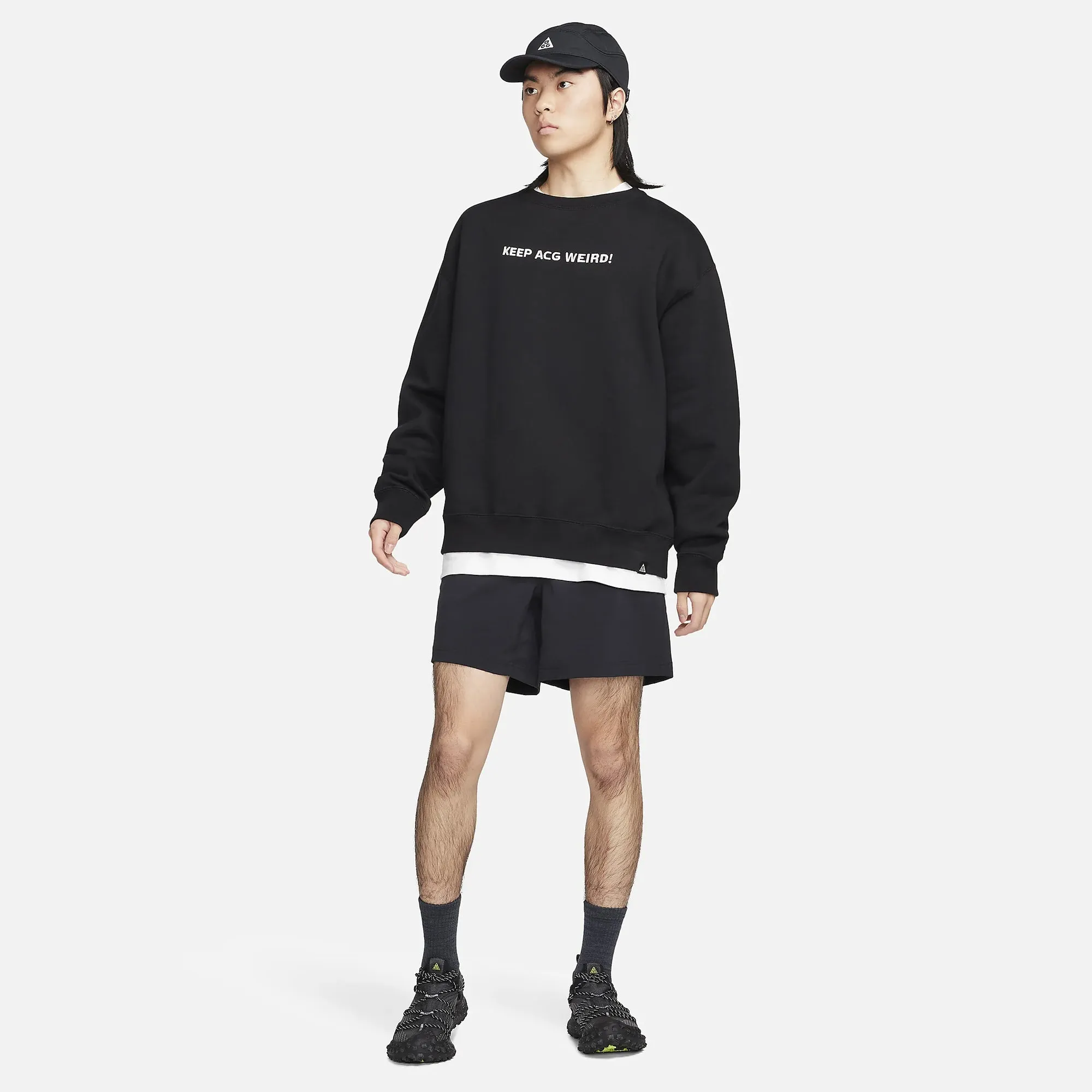 Nike | ACG HIKING SHORTS  { BLACK/ANTHRACITE/SUMMIT WHITE