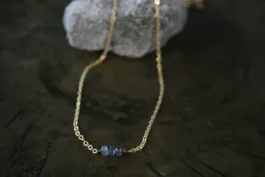 schlichte Messing Kette mit Labradorit